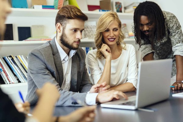 Bilan de compétences gratuit : guide et appui vers une nouvelle carrière